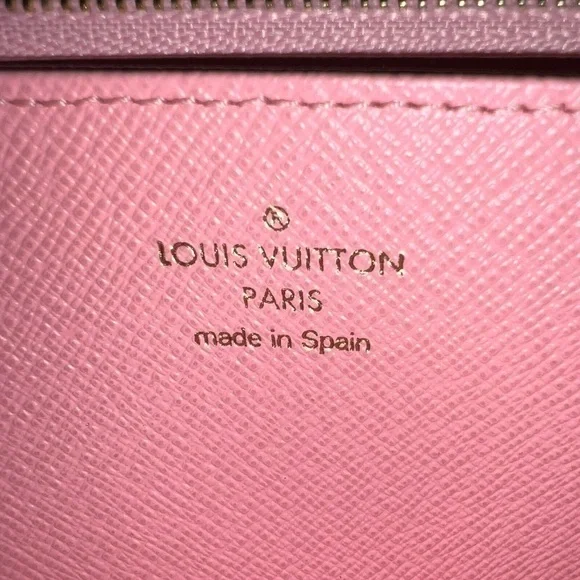 Limited Edition rare Zippy Monogram Vivienne 2020 Holiday Collection Long Wallet - Picture 9 of 14